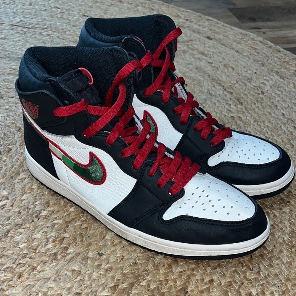 Jordan 1 Retro High Sports Illustrated A Star Is Born size 10.5